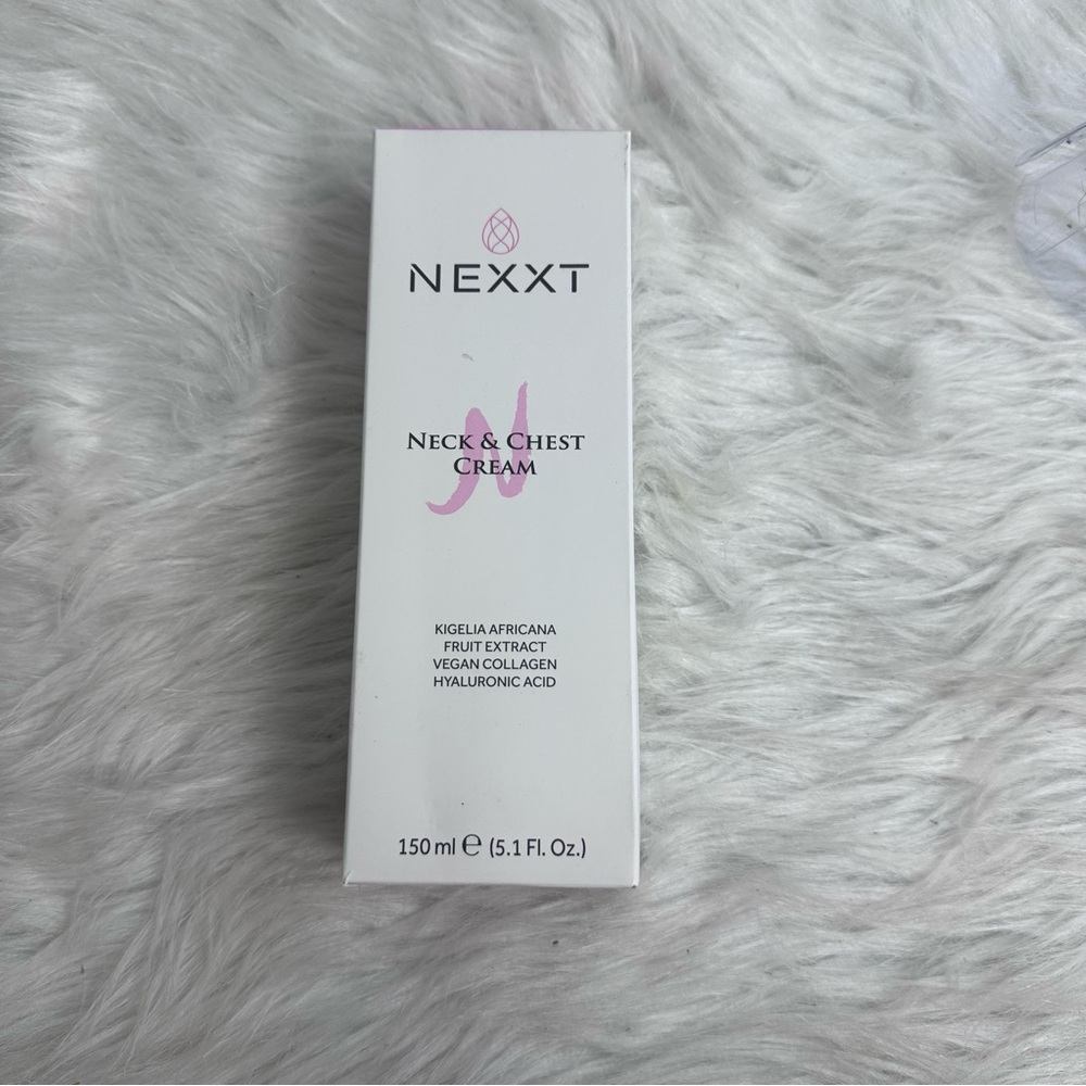 NEXXT Neck & Chest Cream